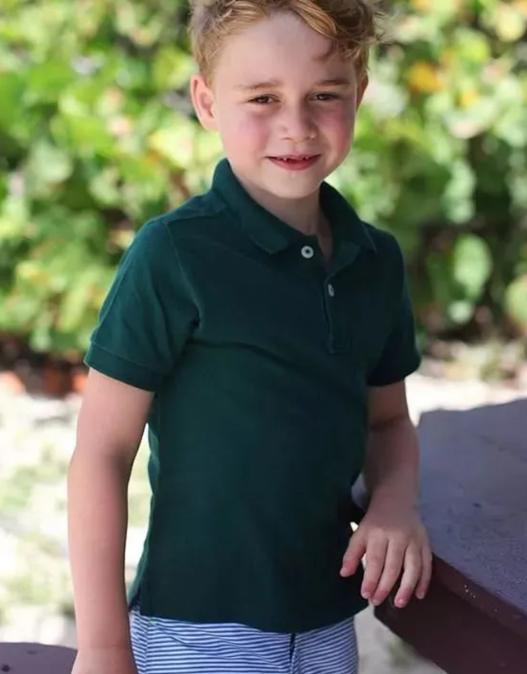 凯特和女儿夏洛特,凯特夏洛特伊丽莎白对比图