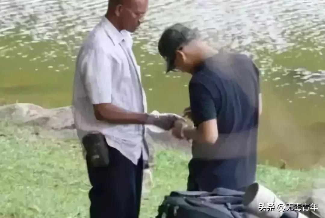 被囚34年取精，被迫亲手杀死爱子，最后只能挣扎着死去…