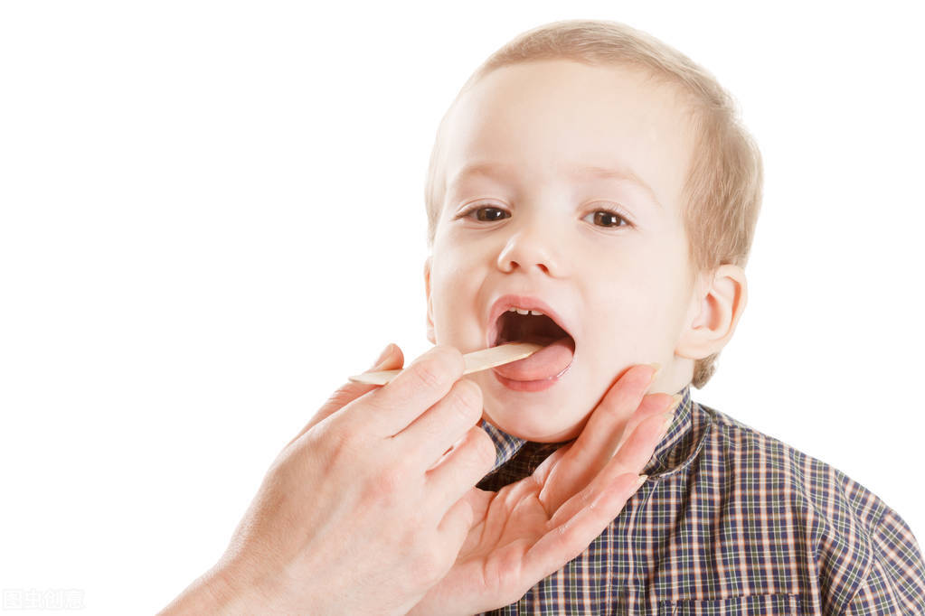 腺样体肥大扁桃体一起切除的危害,扁桃体腺样体肥大对小孩危害大