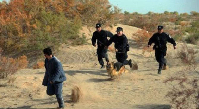 这老流氓人称“飞毛腿”，380名姑娘遭毒手，作案只因夫妻不和