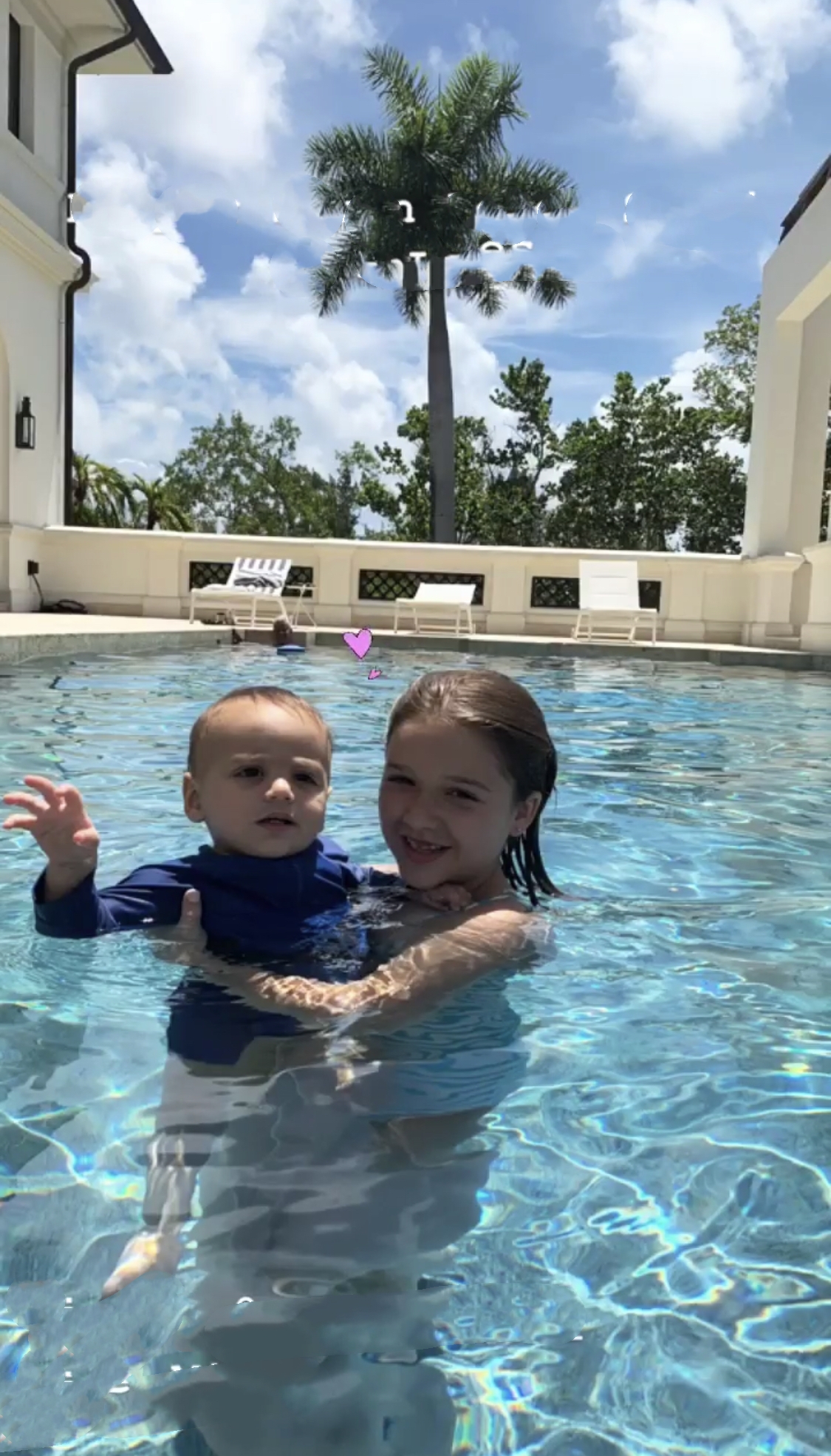 贝克汉姆小七旅行,原创小贝全家迈阿密度假