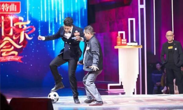 新相亲大会巴西小伙牵手成功,新相亲大会澳大利亚男生牵手成功