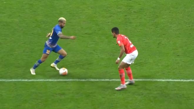 苏宁已投8.8亿！归化73球神锋仍唯唯诺诺，中超3土豪全介入