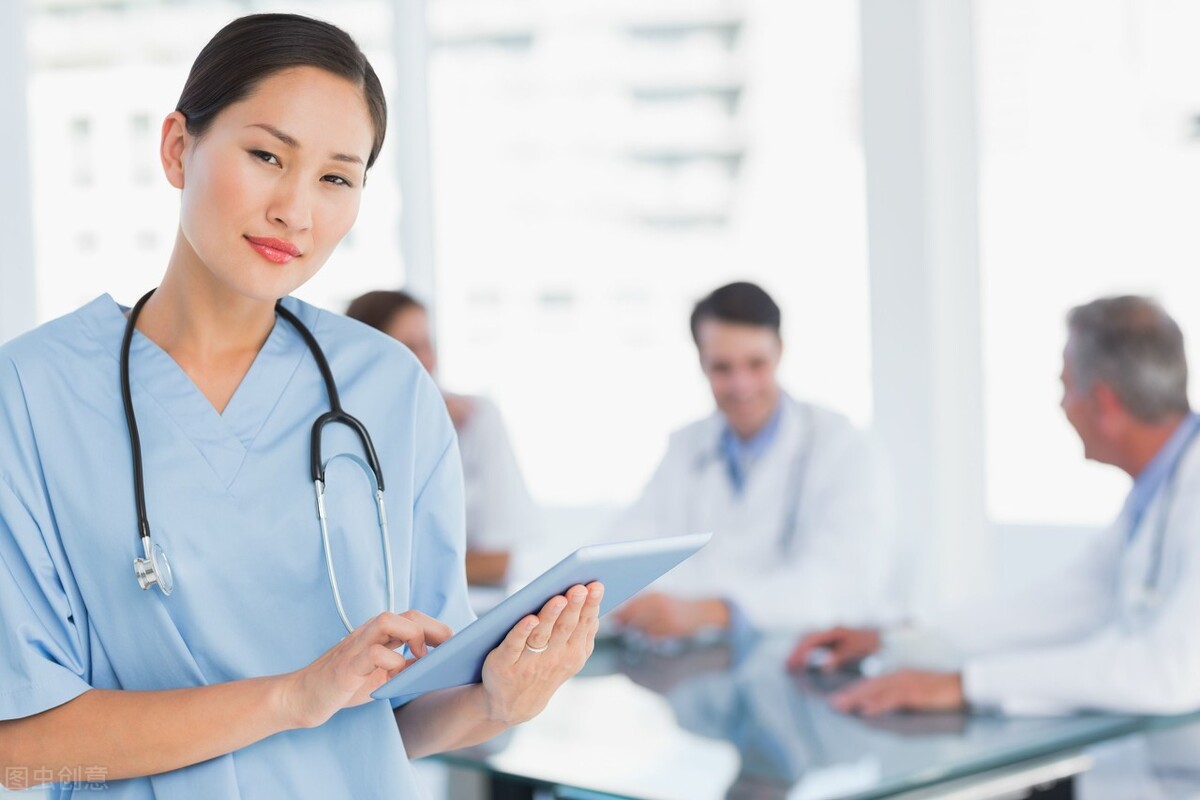 宠物狗呕吐怎么办最有效的方法,狗狗连续呕吐黄粘液是怎么回事