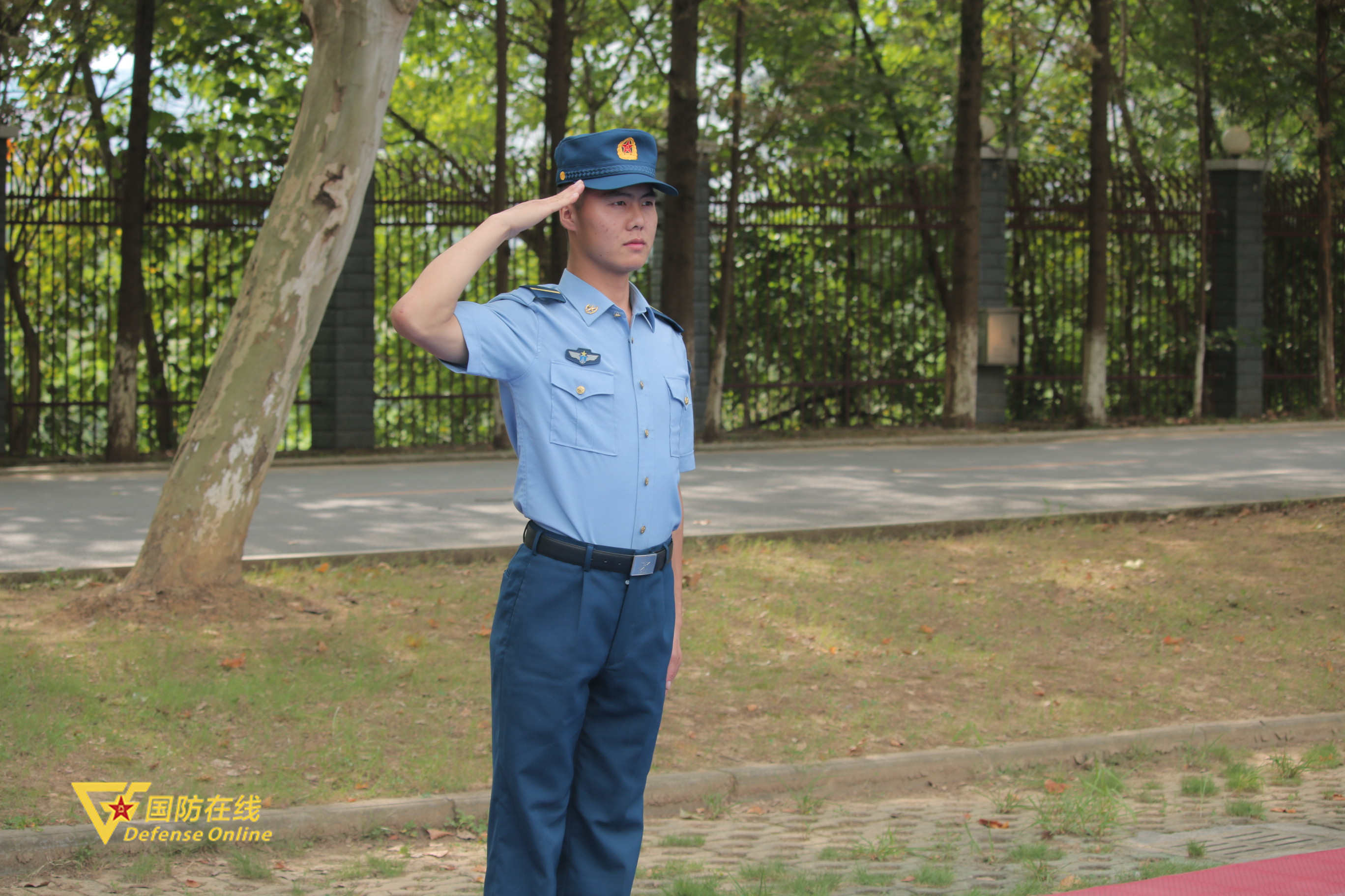 教官指南,新生军训教官实录