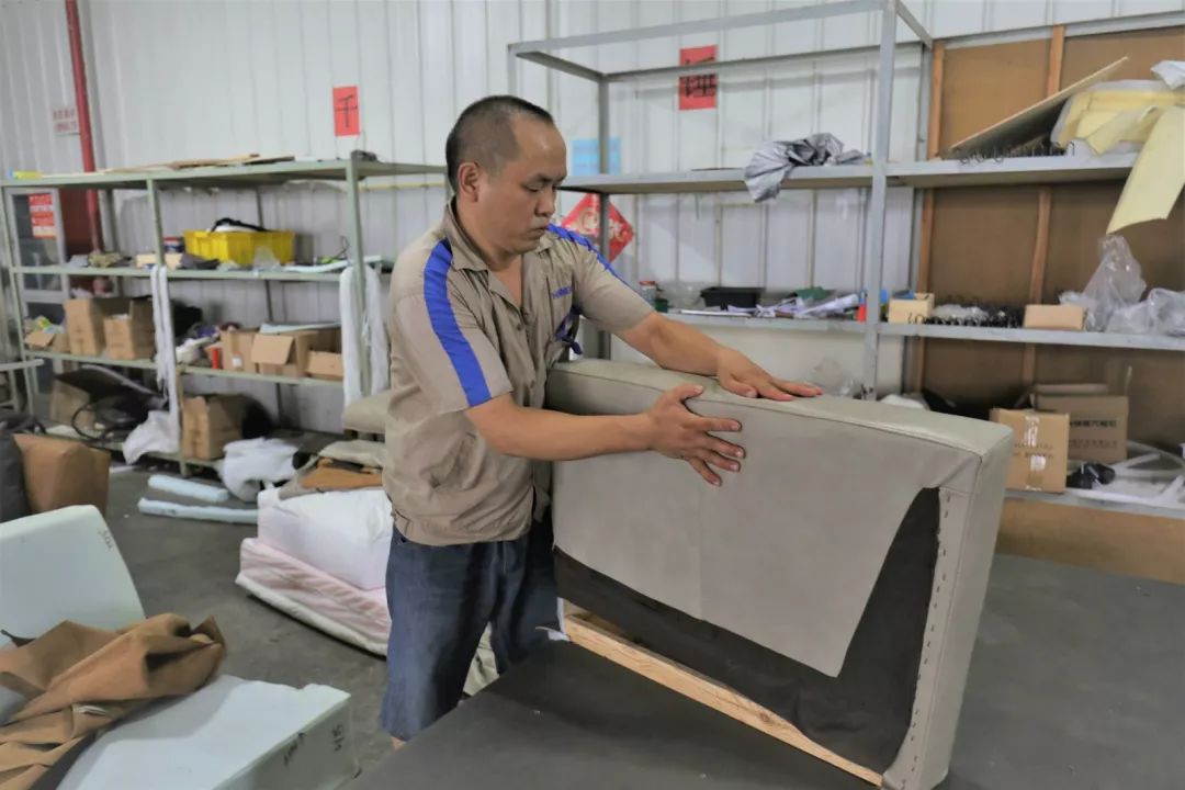 家具卖场内幕,红星美凯龙家具代工厂