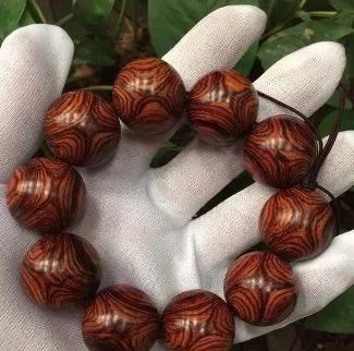 新手适合的文玩手串,文玩手串盘完之后怎样存放