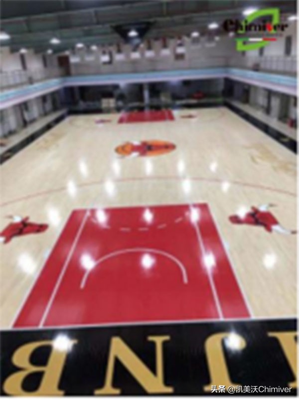 运动木地板彩漆,运动木地板漆施工视频