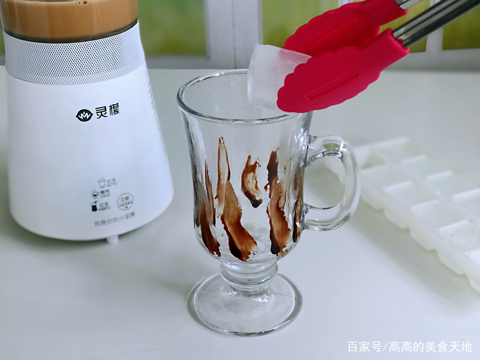 奶茶怎么做又简单又好喝100%成功,奶茶怎么做才香浓好丝滑低成本