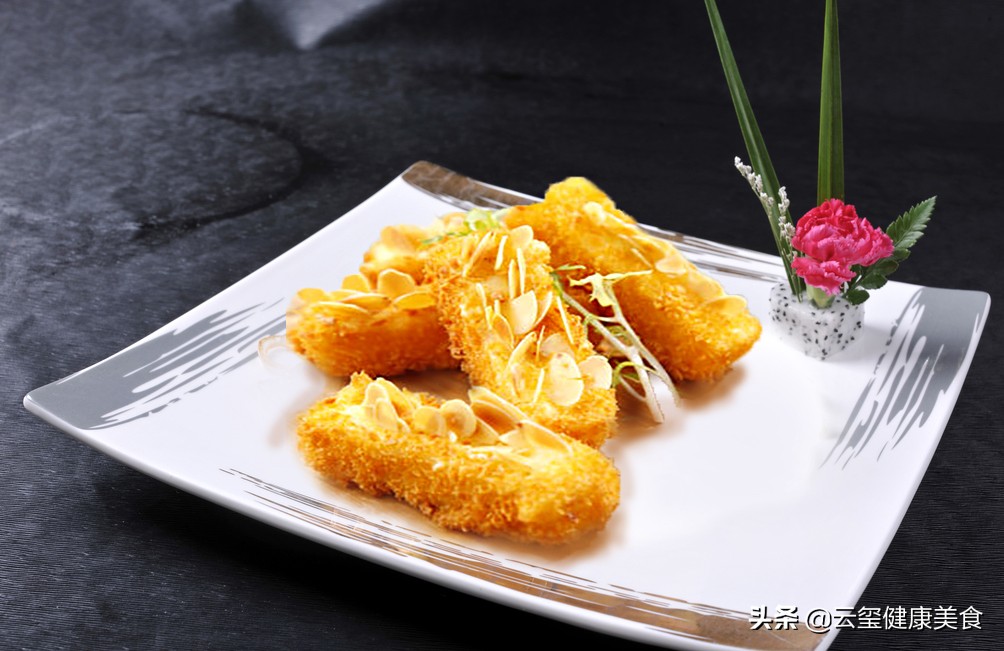 杨修一合酥事件告诉我们什么道理,杨修一人一口酥的典故是真的吗