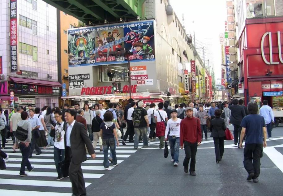 中国人在移民国外后一般从事什么工作呢？