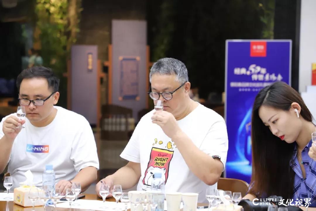 景阳春名酿52度浓香型价格,2018年产景阳春52度浓香型白酒