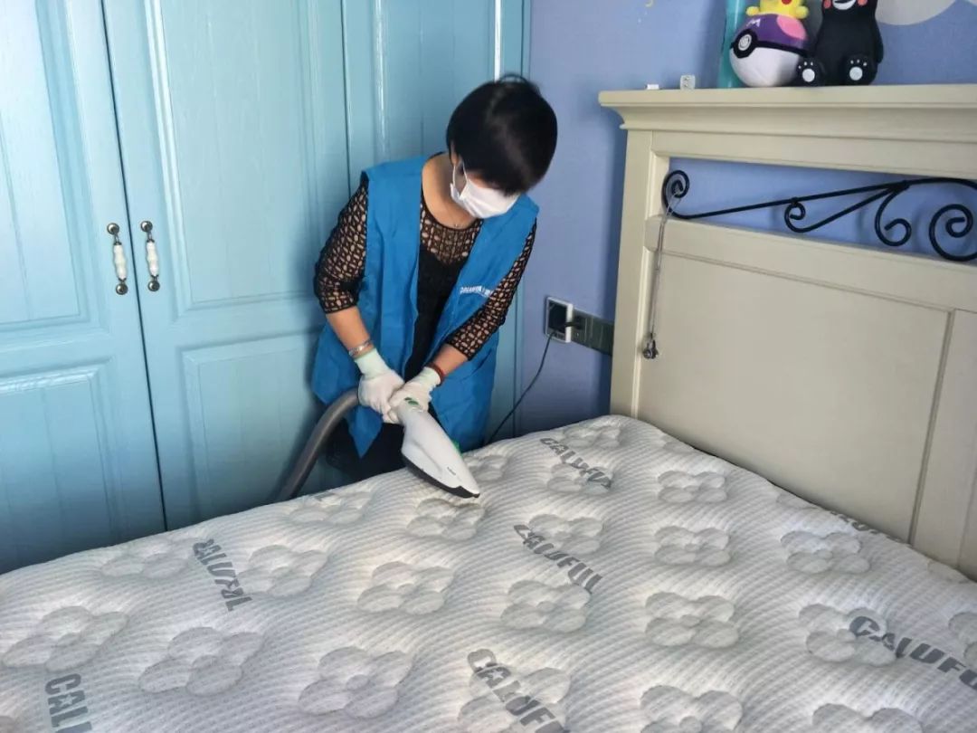 北辰地铁站床垫,卡路福弹簧床垫