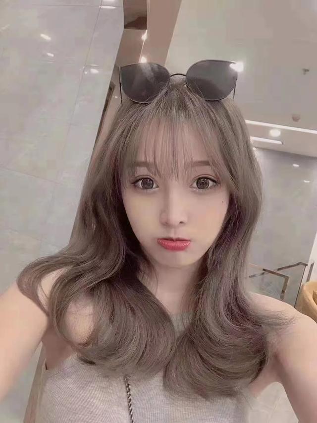 适合发际线低圆脸宽脸女生的发型,适合脸小额头窄长脸型的发型