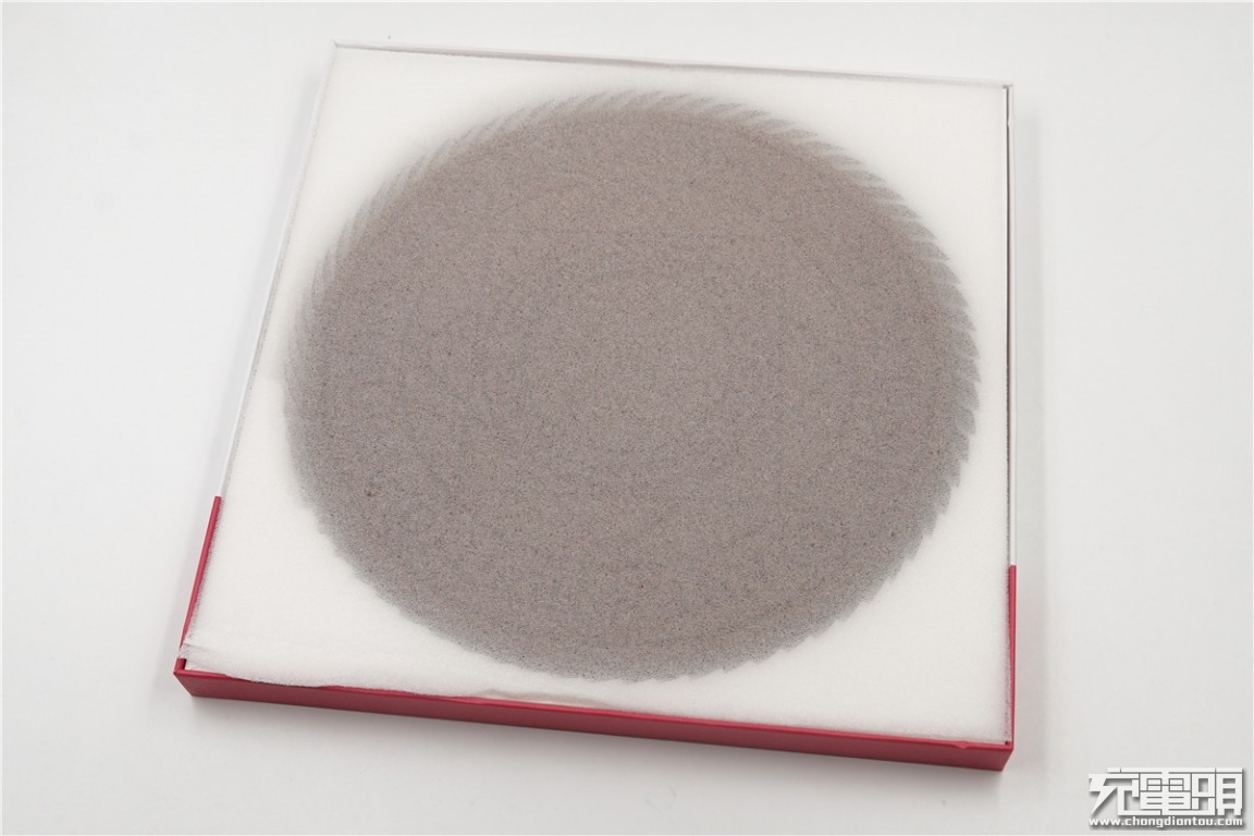 这个充电器充电时的仪式感太强了忍不住想买