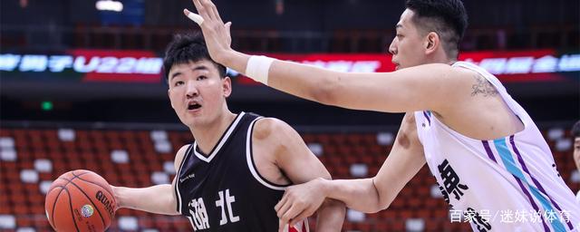 湖北马可波罗男篮,新世纪男篮更名为深圳马可波罗