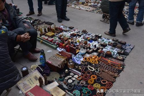 4月1日后丽江禁售翡翠，暴利珠宝被敲响警钟，这些地方也不能买！