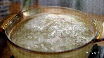 阳春面汤最正宗的做法,阳春面家常做法味极鲜