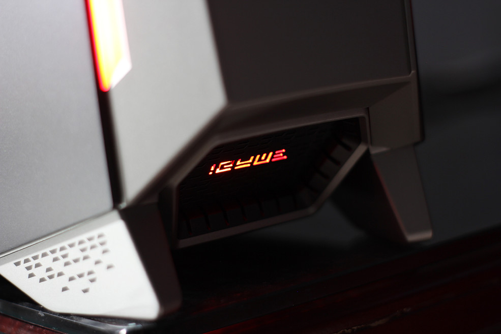 电竞新势力的显示器,七彩虹igame系列主机