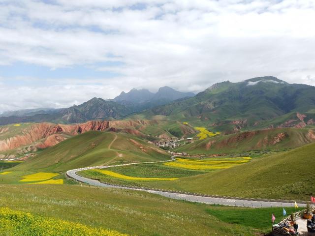 被称为中国小瑞士的地方,藏在重庆周边的深山小瑞士
