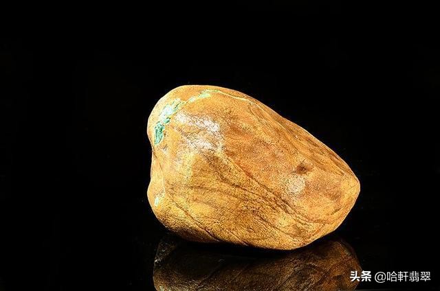 「石头整容记」靠着一副假皮囊将众人骗得团团转，其套路有多深？