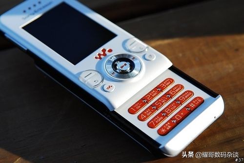 诺基亚手机各种型号的价格及图片,诺基亚手机各种型号及价格