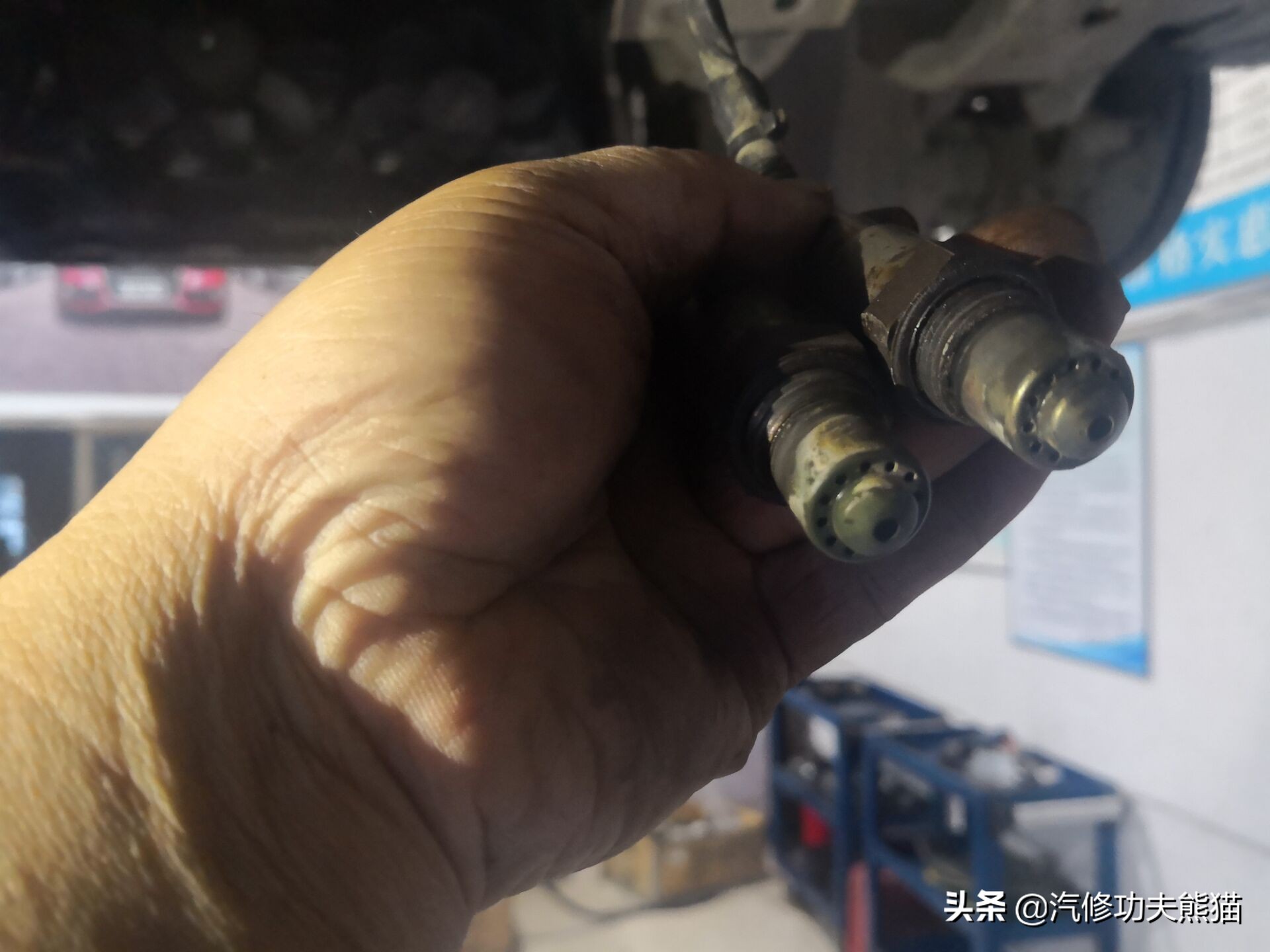 10年斯柯达昊锐1.8t烧机油怎么整,斯柯达昊锐烧机油500公里烧一升