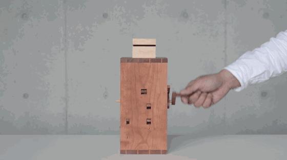 日本宅男辞职做玩具,日本大叔40岁辞职