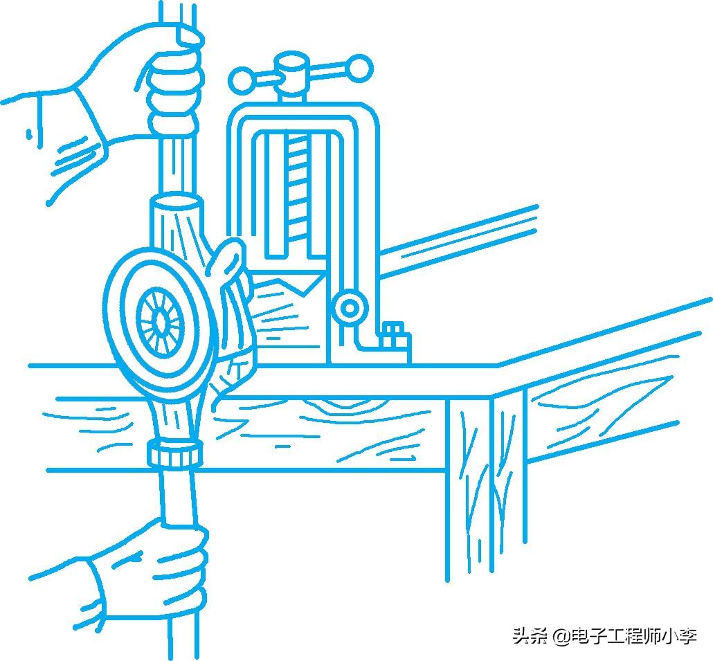 电工怎么安装管,安装电工有哪些技巧