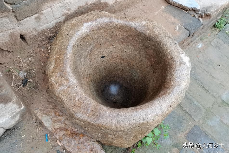 农村自建房一体门楼,农村自建房共用院墙