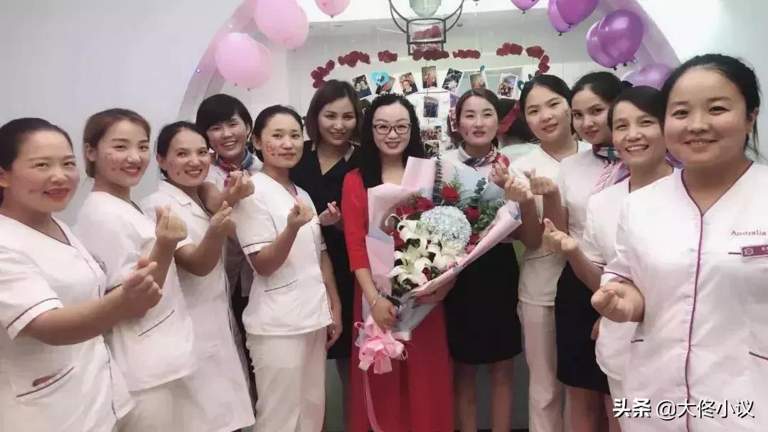 专访“江湖侠女”冯伊微：荣获澳总理接见，还收获了一段美业奇缘