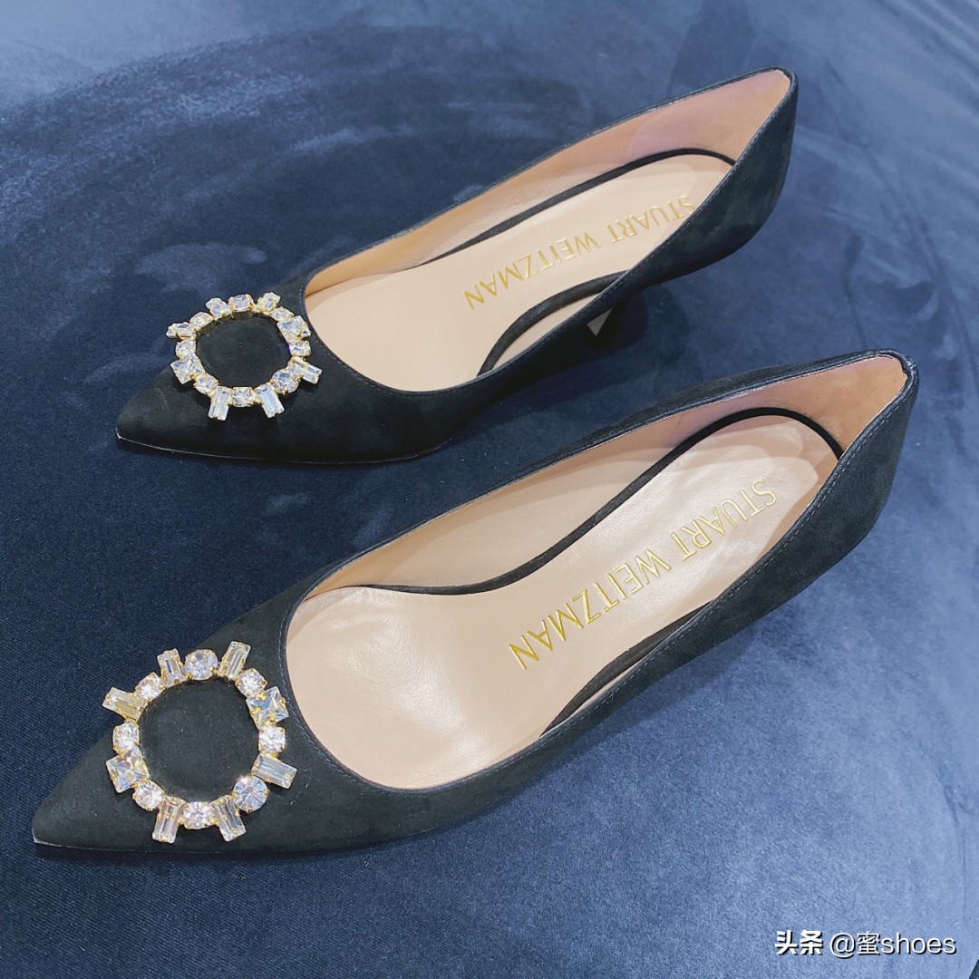 sw高跟鞋和凉拖哪个好,sw日常高跟鞋