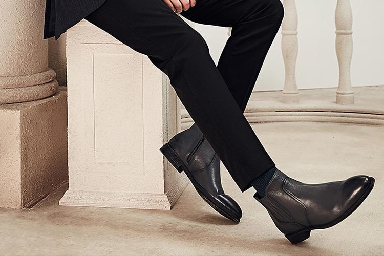 切尔西高筒靴男生,偷穿女朋友的鞋子