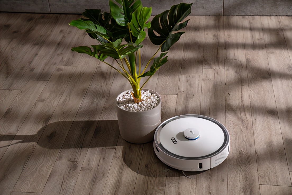 清易智慧集尘扫拖机器人h30plus,清易集尘扫拖机器人h30plus白色