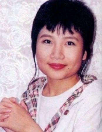 李娜当红时期选择出家,李娜是为了爱情才出家的吗