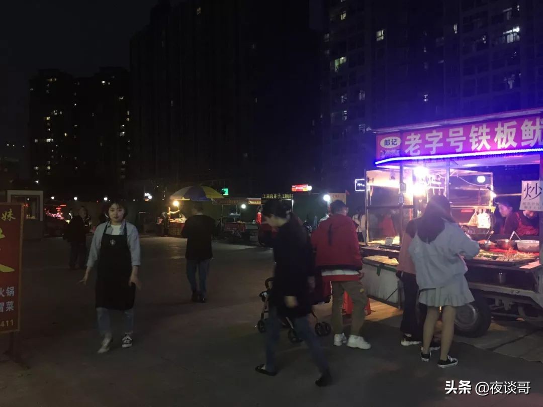 大丰最火爆的美食街,大丰有什么小吃一条街