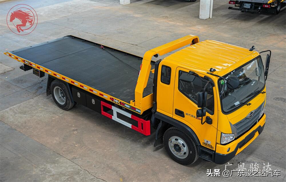 湖北蓝牌清障车厂家多少钱,湖北大型清障车价格多少钱一辆
