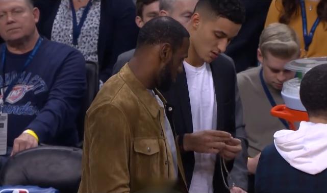 下赛季有可能重返湖人的球员,离开湖人的青年球员如今近况