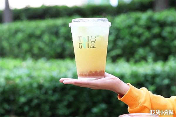 深圳四万人排队买奶茶,深圳排队2万人的奶茶叫什么