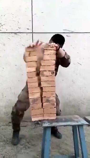 龙珠第一部十大强者,龙珠第一部战斗力排行榜