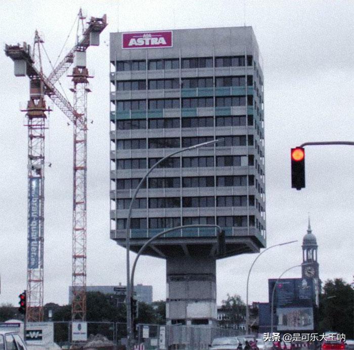 盘点那些沙雕设计,看着让人离谱的沙雕设计