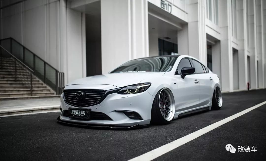 优美的线条暗藏着什么动机？