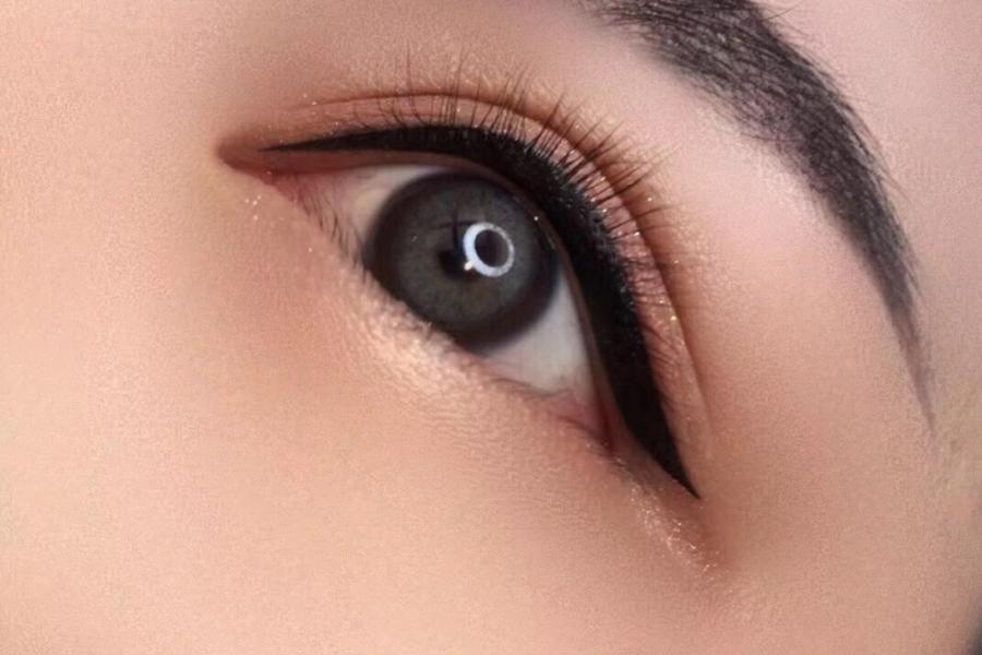 如何正确选择美瞳线,美瞳线不要太长自然最好看