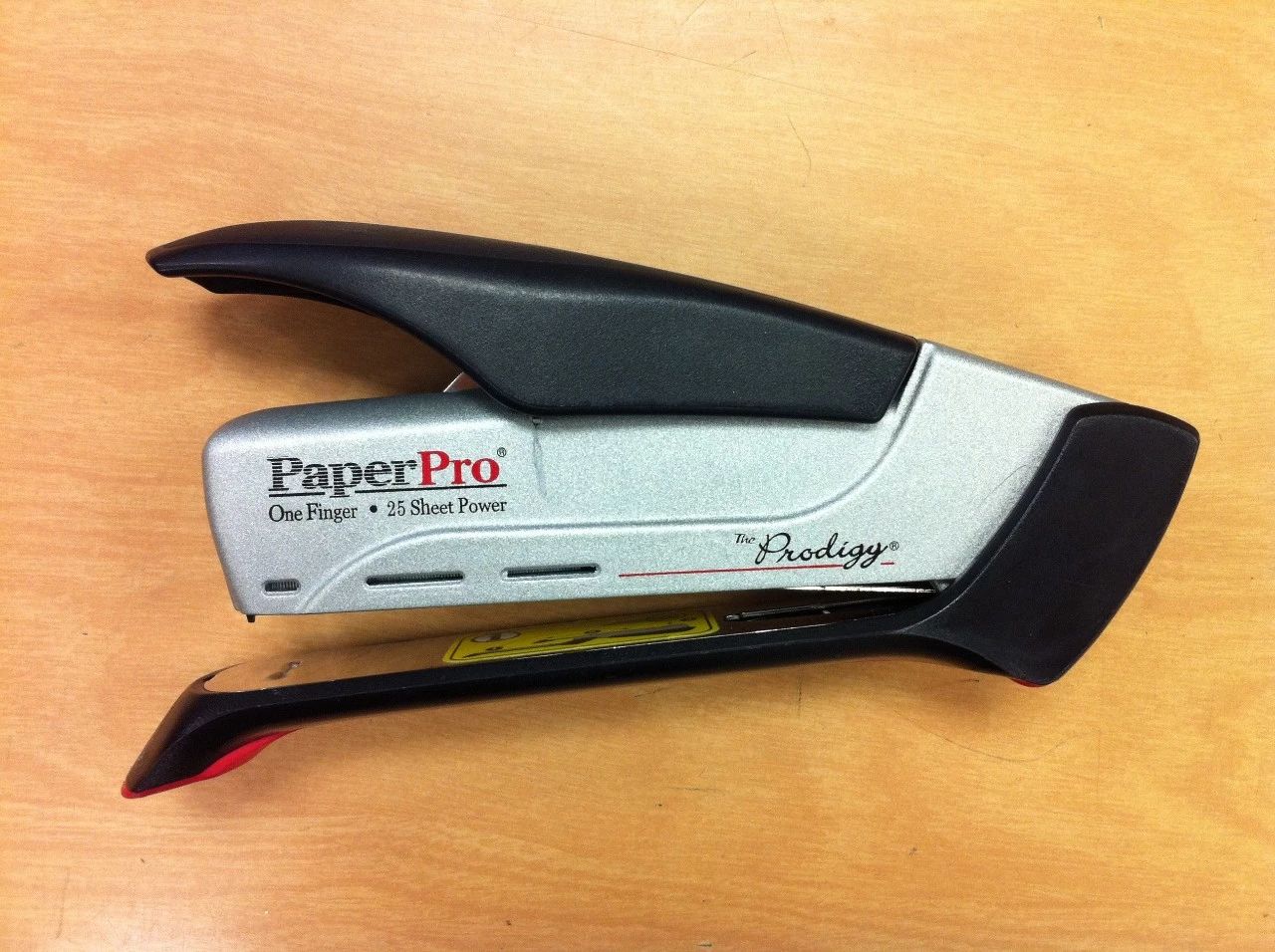 办公专用台式订书机,省力订书机办公专用