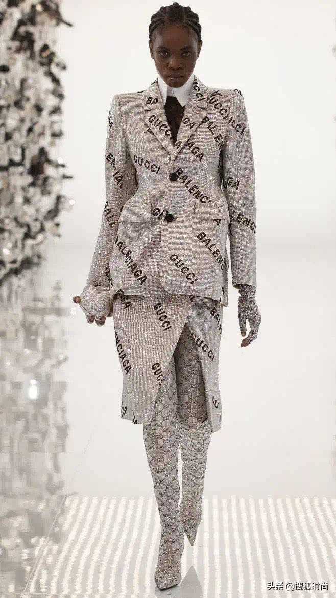 李宁不想和炒鞋圈有任何关联,中国人买走了近1/4瑞士腕表