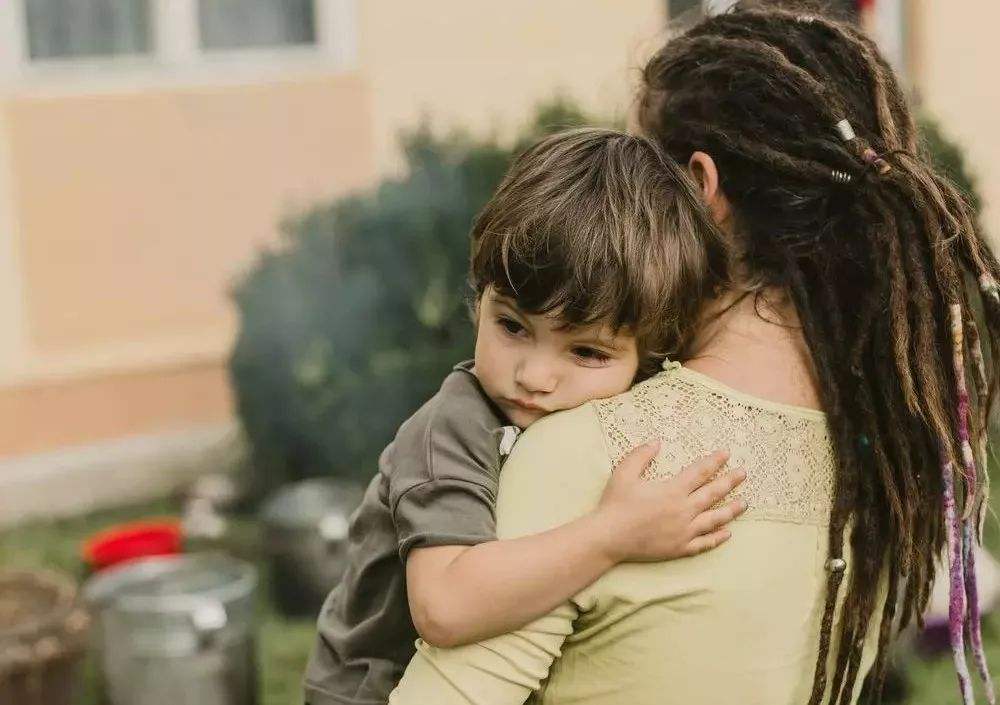 小孩爱撒谎是智力高的表现吗,孩子出现撒谎的现象是很正常的