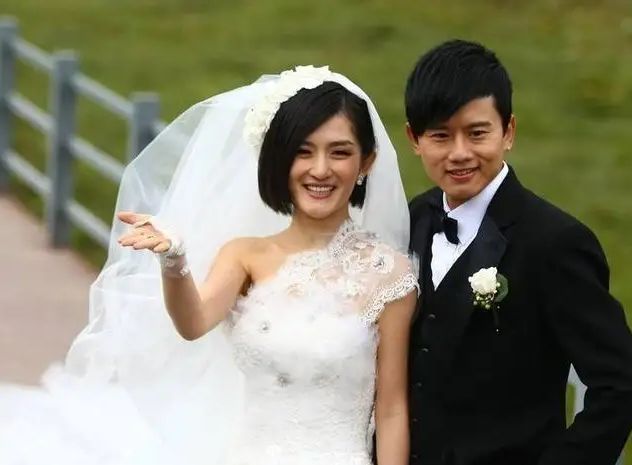 刘烨张杰春晚对话,张杰刘烨再次同台完整版