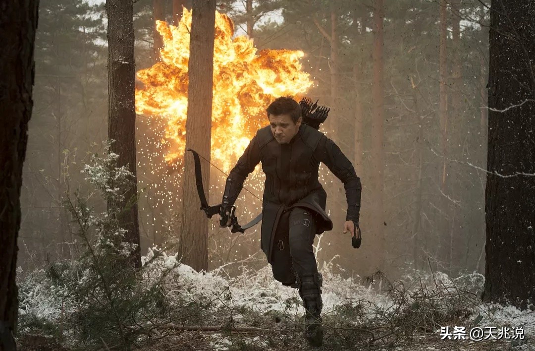 鹰眼在复联3里面没出现,为什么鹰眼离开复联后变得这么差