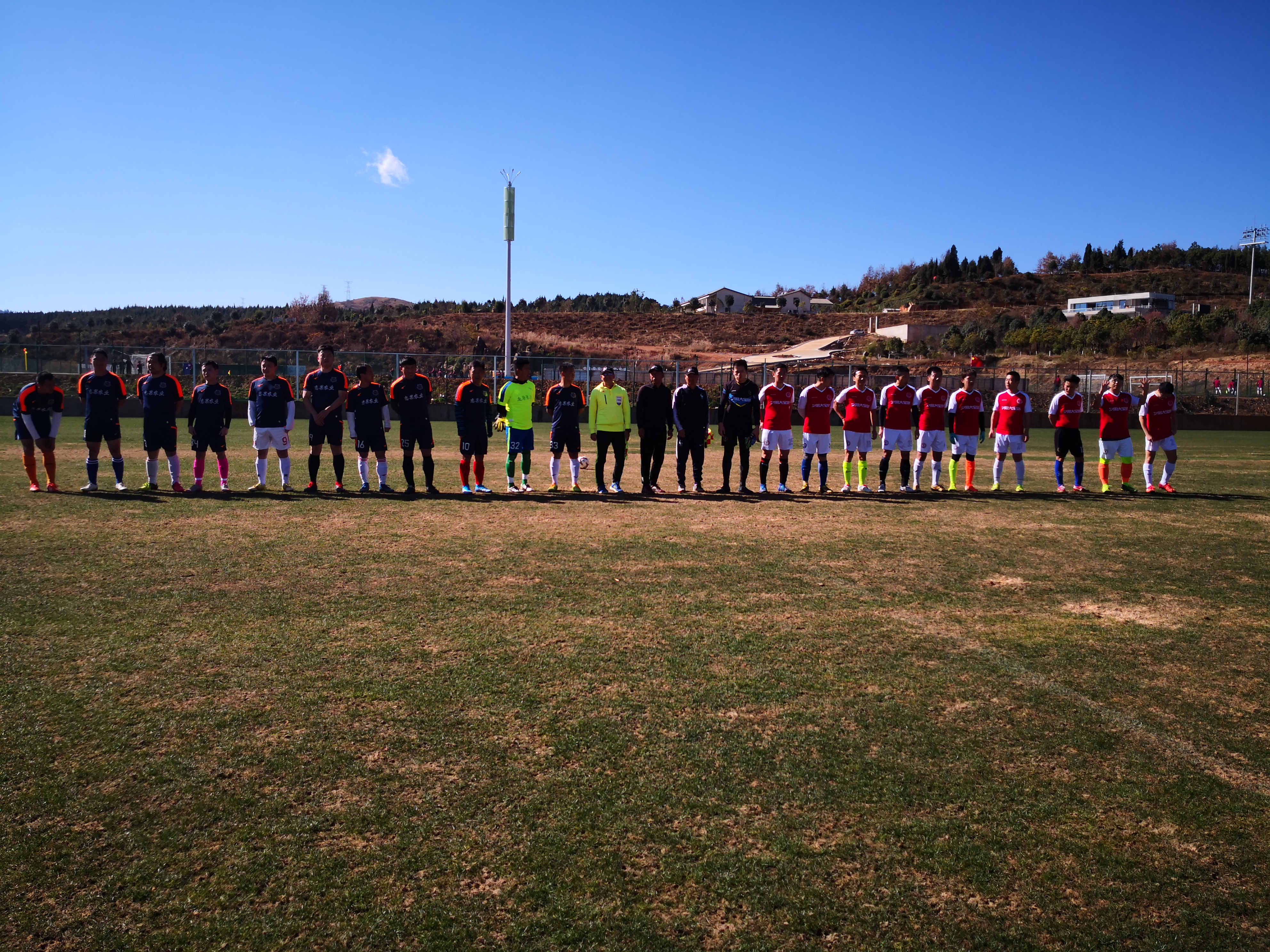 浜墤缁胯尩璧涘満,浜墤绮惧僵鎴樺焦鐑鏉ヨ