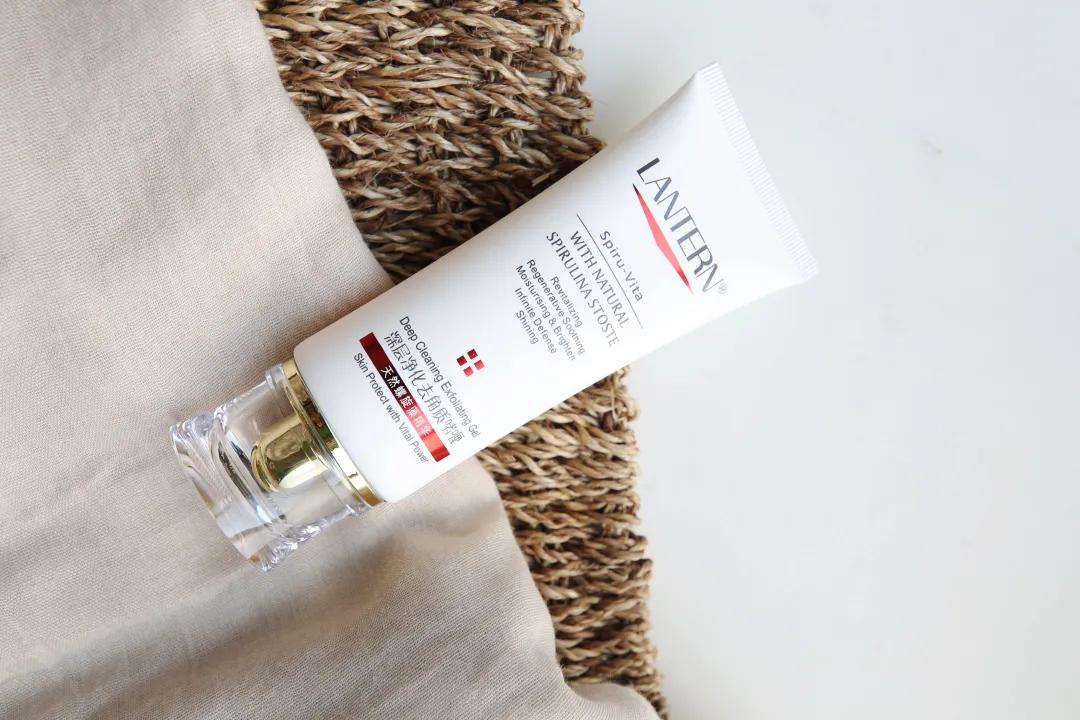 皮肤粗糙毛孔大用什么护肤最好,护肤粗糙怎么改善